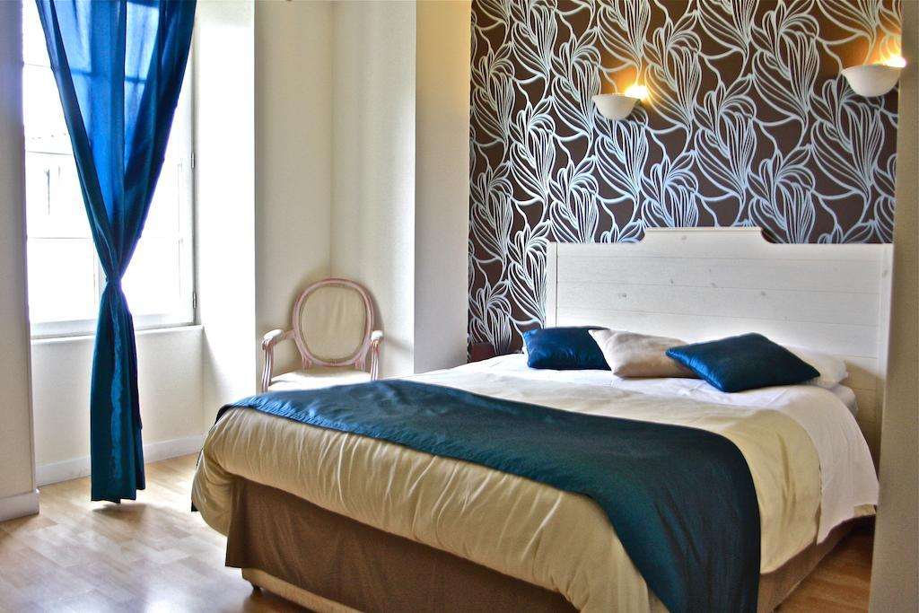 L'Hôtel du Périgord Aubeterre-sur-Dronne Habitación foto